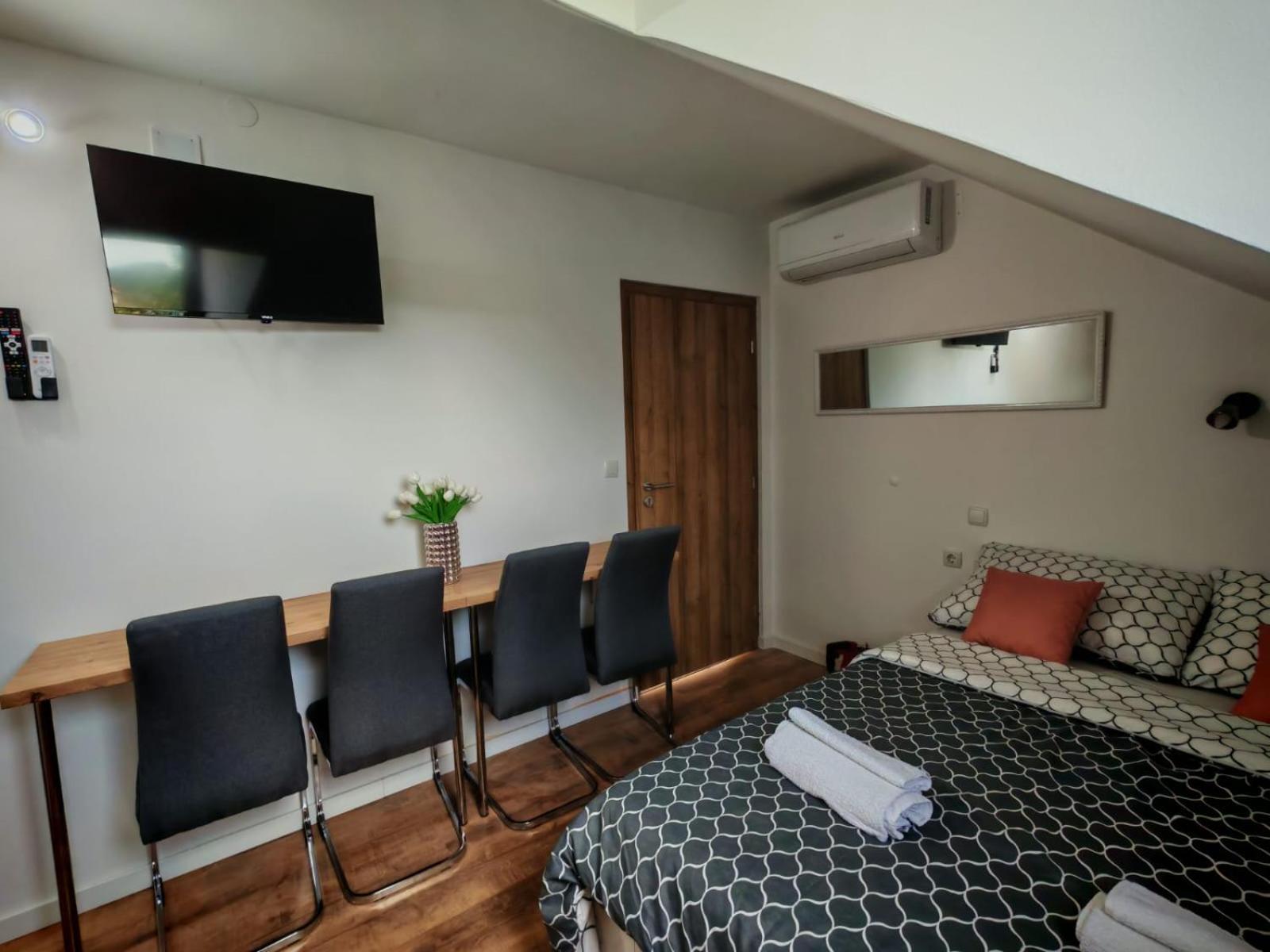 Guest House Gacka Rogić Otočac Zewnętrze zdjęcie
