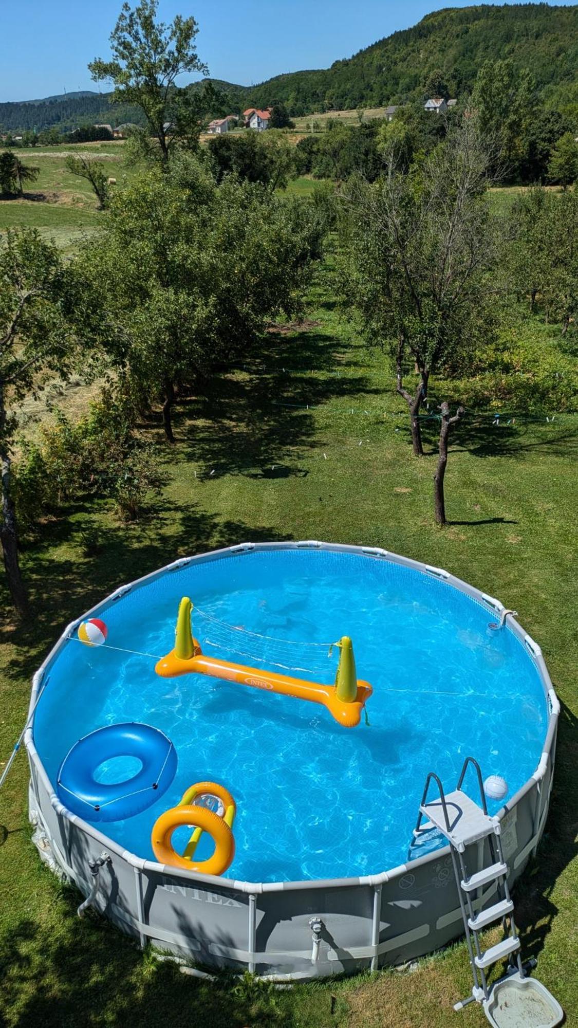 Guest House Gacka Rogić Otočac Zewnętrze zdjęcie
